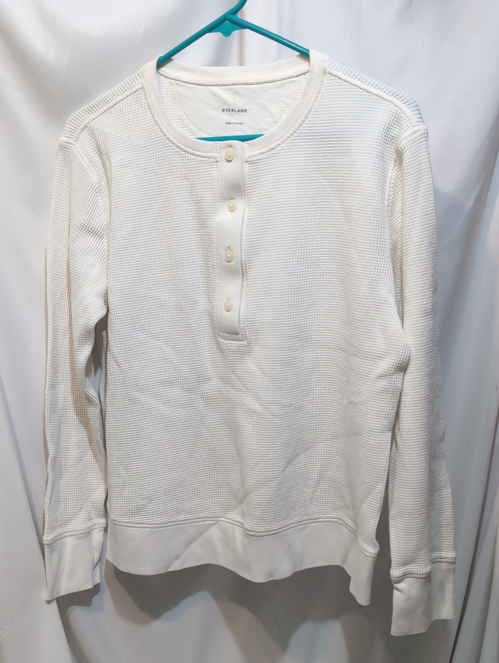 Women's Everlane Off-White Waffle Henley Long-Sleeve Size Large